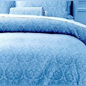 Restoration Hardware RH King Size Blue Italian Paisley duvet cover, 4 shams
